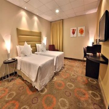 CROM Airport Hotel Jeddah - Jeddah 