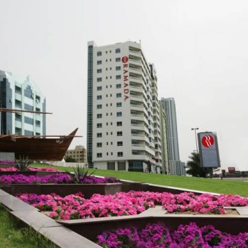 Ramada Beach Hotel Ajman - Ajman 