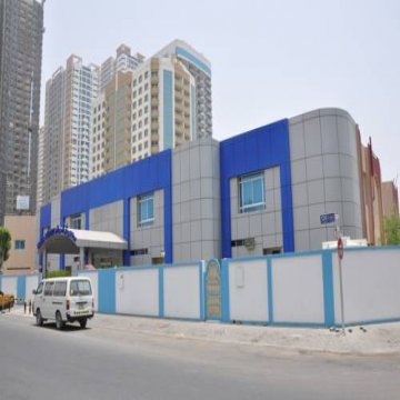 Waves Hotel - Ajman 