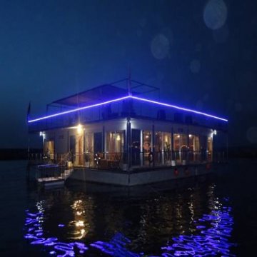  الجوهرة للأجنحة العائمة  - دبي 